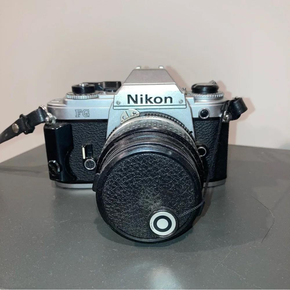 Vintage Nikon FG 35mm Camera